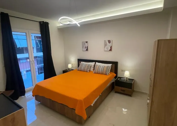 Apartment Port *